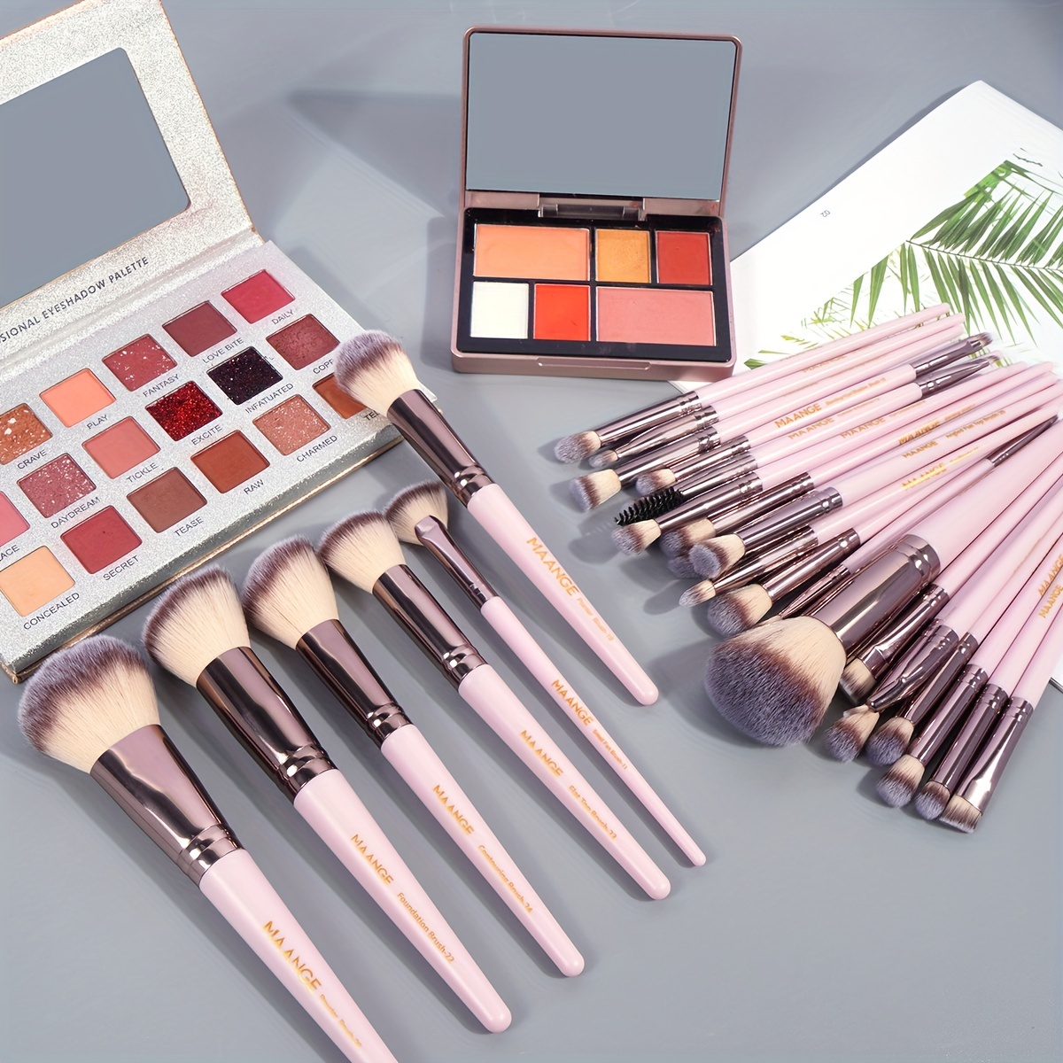ชุด kuas Rias รองพื้นคอนซีลเลอ - Huda Beauty Makeup Brush Set บทวิจารณ์และราคา