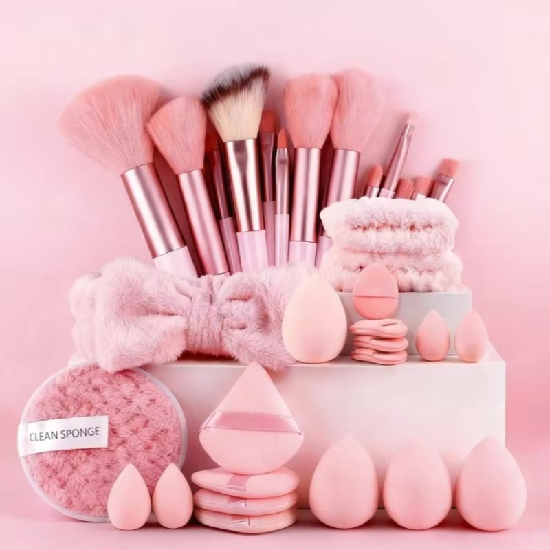ชุดอุปกรณ์แต่งหน้า 46 ชิ้น ประ - Huda Beauty Makeup Brush Set บทวิจารณ์และราคา