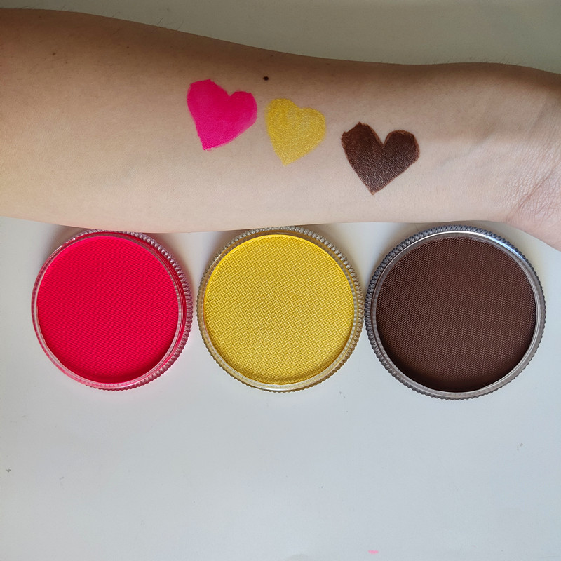 ผู้จัดจําหน่ายภาพวาดใบหน้าแบบน - Beauty Makeup Pictures บทวิจารณ์และราคา