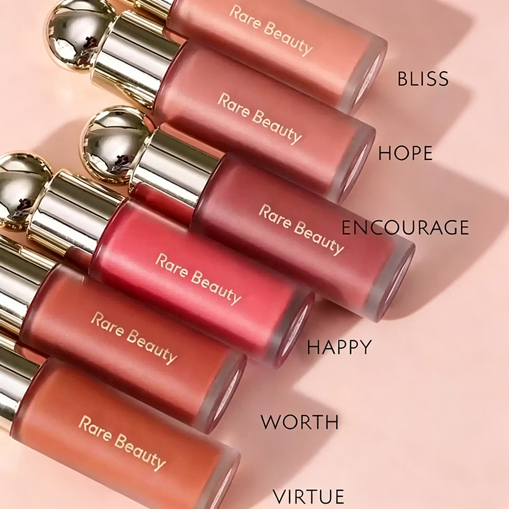 เรียร์บิวตี้ ไมลด์ ทัช เวลเวท  - Huda Beauty Makeup Mini Kit บทวิจารณ์และราคา