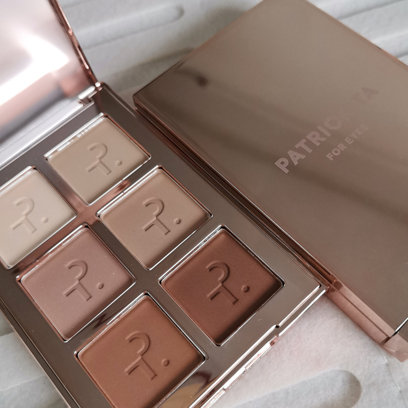 พาเลทอายแชโดว์ 6 สี รุ่น Luxur - Huda Beauty Makeup Mini Kit บทวิจารณ์และราคา