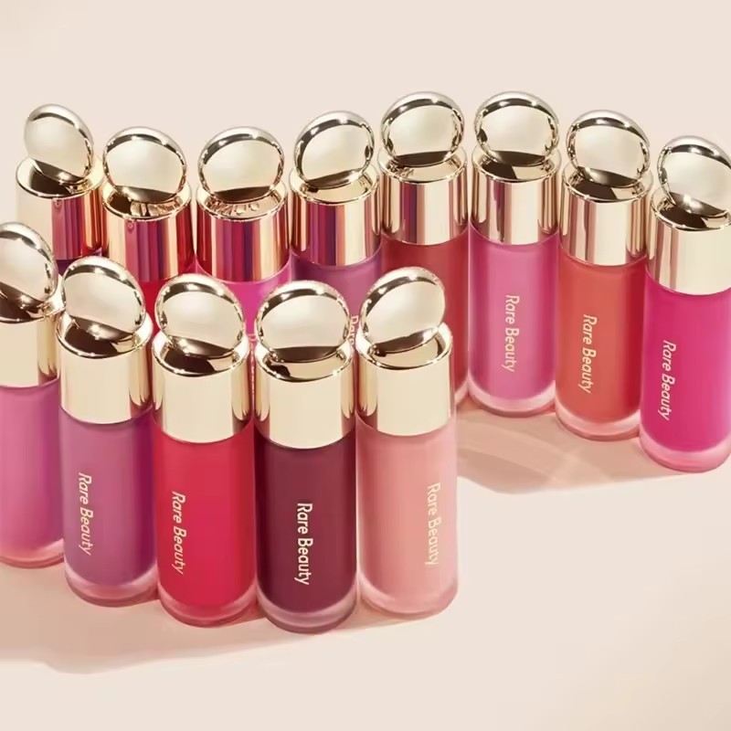 แท่งคอนทัวร์เนื้อบรอนซ์สามมิติ - Huda Beauty Makeup Mini Kit บทวิจารณ์และราคา